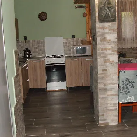Zsiga Apartmanhaz Apartment *